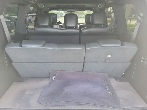 Used 2021 INFINITI QX80 Sensory w/ All-Season Package image 8