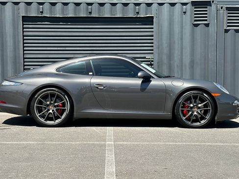 Used 2015 Porsche 911 Carrera S RWD image 9