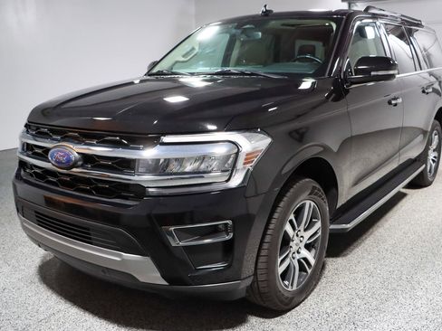 Used 2023 Ford Expedition Max Limited image 35