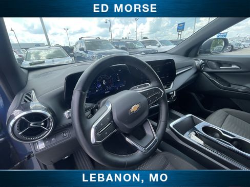 Certified 2025 Chevrolet Equinox LT FWD image 10