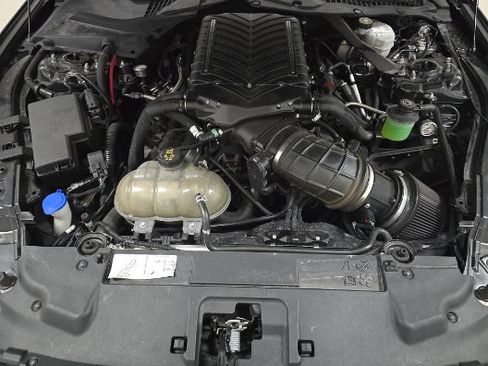 Used 2021 Ford Mustang GT Premium w/ GT Performance Package RWD image 8