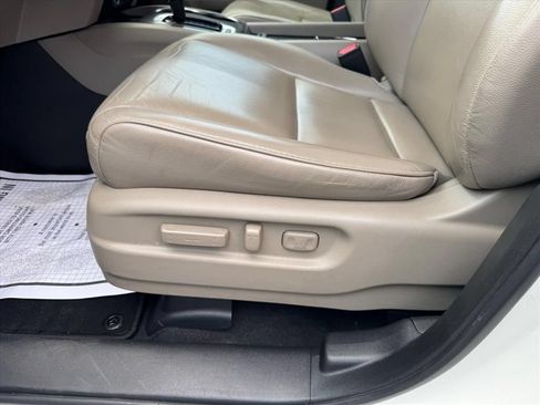 Used 2017 Honda Pilot EX-L image 17