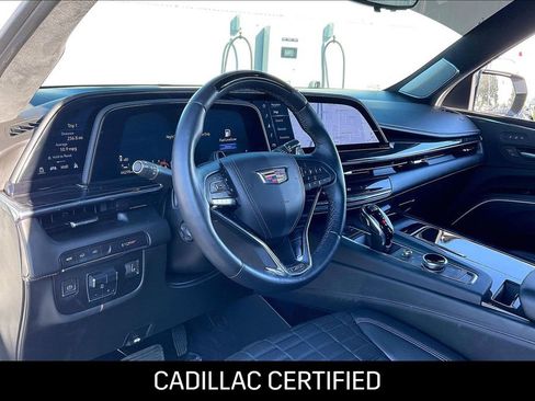 Certified 2024 Cadillac Escalade ESV V w/ Heavy-Duty Trailer Package AWD/4WD image 16