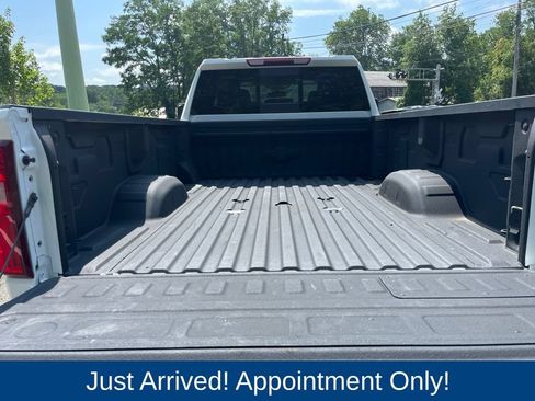 Used 2025 Chevrolet Silverado 3500 LT AWD/4WD image 12