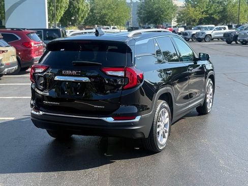 Used 2022 GMC Terrain SLT AWD/4WD image 7