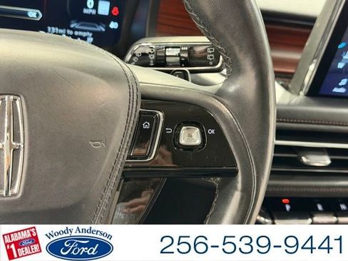 Used 2022 Lincoln Aviator Reserve w/ Elements Package Plus image 12