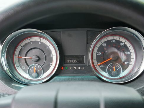Used 2014 Dodge Grand Caravan American Value Package FWD image 17