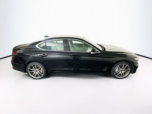 Used 2024 Genesis G70 2.5T RWD image 10