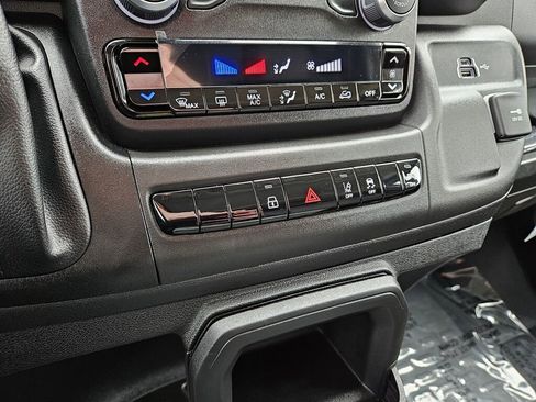 Used 2025 RAM ProMaster 1500 w/ Safety Group image 22