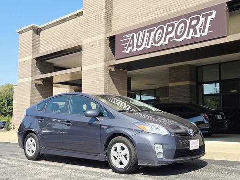 Used 2011 Toyota Prius Two FWD image 1