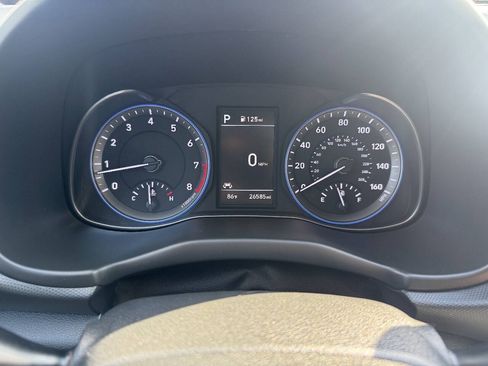 Used 2021 Hyundai Kona SEL AWD/4WD image 17