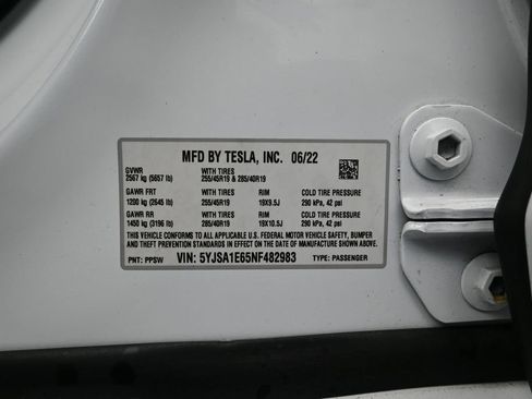 Used 2022 Tesla Model S Plaid AWD/4WD image 8
