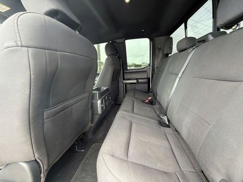 Used 2016 Ford F150 XLT w/ Equipment Group 302A Luxury image 11