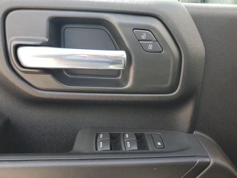 Used 2025 Chevrolet Silverado 3500 W/T image 24