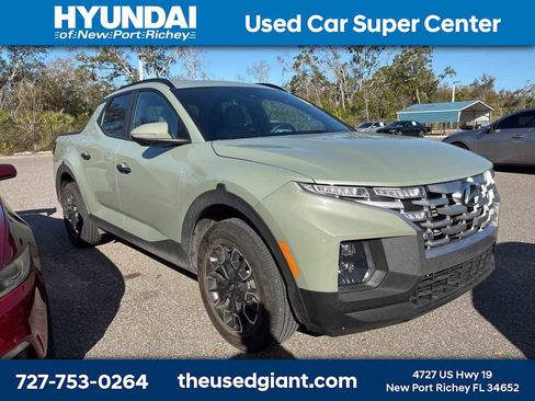 Used 2024 Hyundai Santa Cruz SEL w/ Activity Package image 4