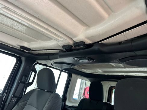 Used 2023 Jeep Wrangler Unlimited Sport AWD/4WD image 20