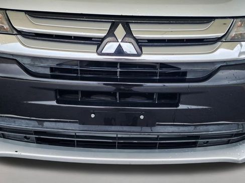 Used 2018 Mitsubishi Outlander ES FWD image 14