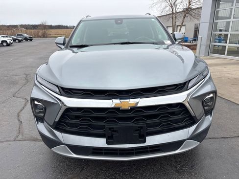 Certified 2025 Chevrolet Blazer LT w/ Convenience Package image 3