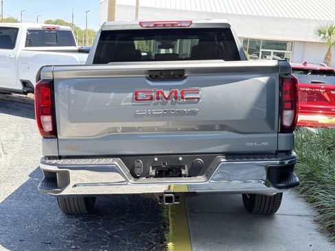 Used 2026 GMC Sierra 1500 SLE AWD/4WD image 9