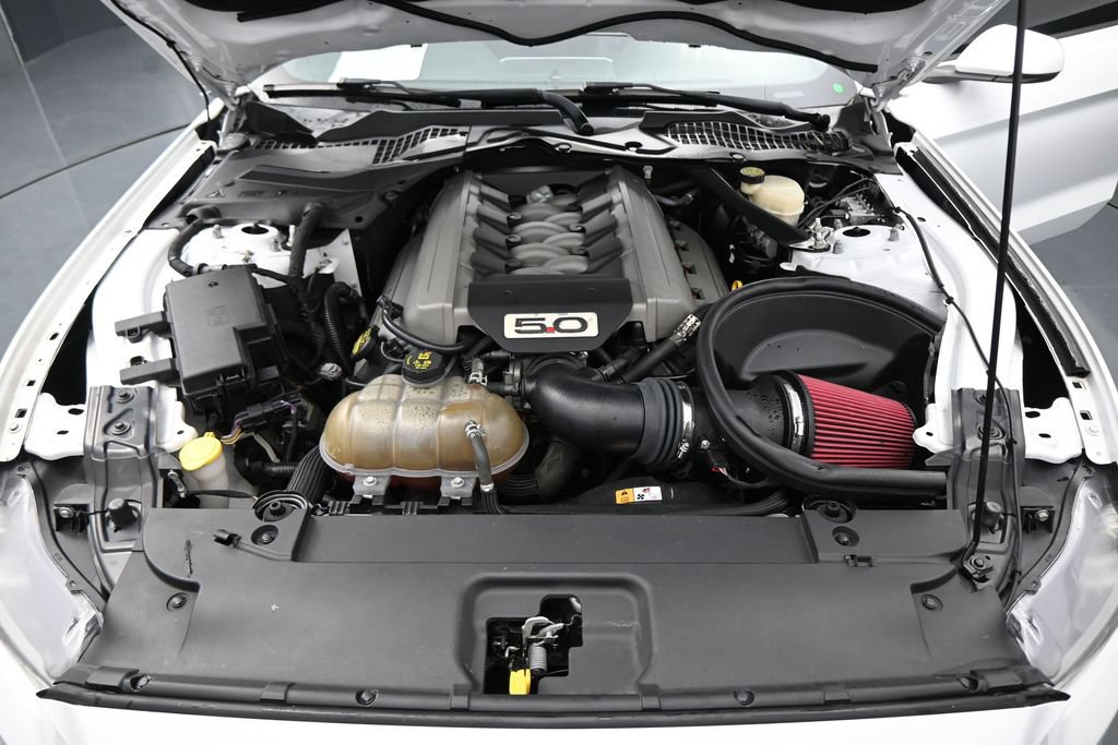 Used 2015 Ford Mustang GT Premium w/ Equipment Group 401A RWD image 29