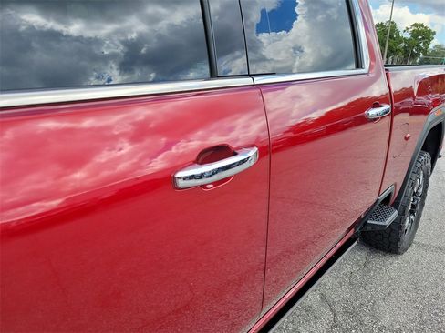 Used 2024 GMC Sierra 2500 Denali w/ Denali Reserve Package image 16