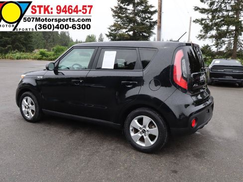 Used 2019 Kia Soul w/ Convenience Package FWD image 6