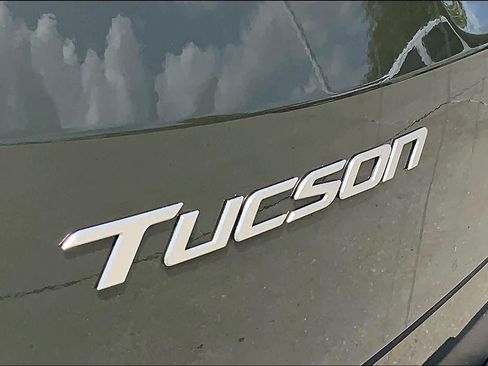 Used 2025 Hyundai Tucson SEL FWD image 30