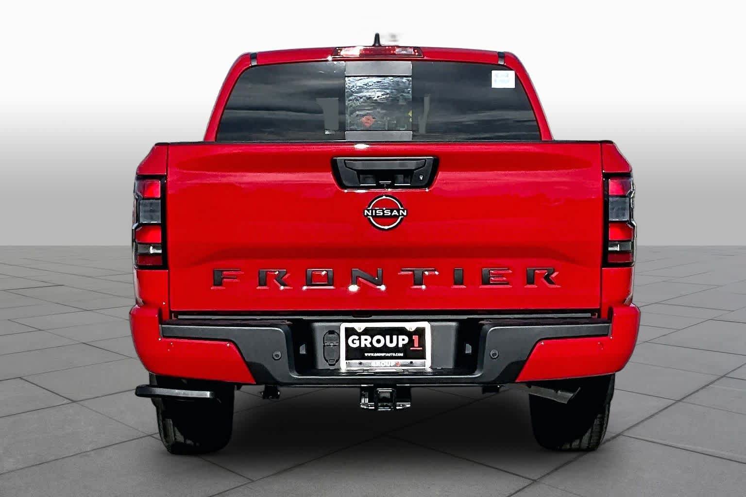 New 2027 Nissan Frontier 2WD Crew Cab image 4