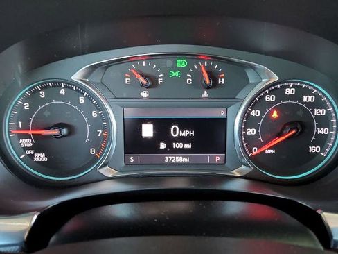 Used 2023 Chevrolet Traverse RS w/ LPO, Floor Liner Package FWD image 28