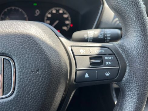 Used 2025 Honda CR-V LX image 23