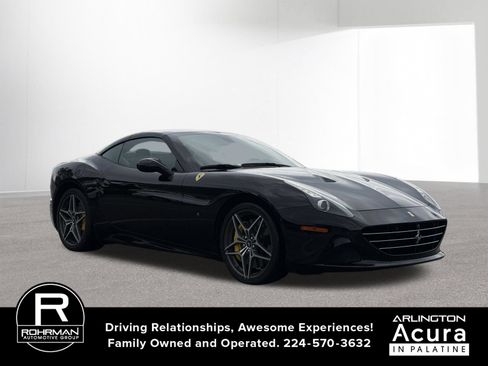 Used 2015 Ferrari California T RWD image 8