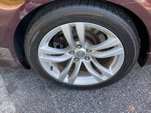 Used 2010 INFINITI G37 Convertible w/ Premium Pkg RWD image 9