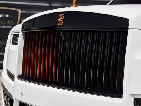 Used 2026 Rolls-Royce Cullinan AWD/4WD image 9