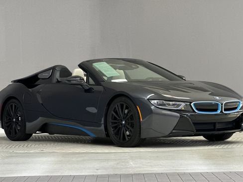 Used 2019 BMW i8 Roadster AWD/4WD image 34