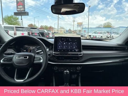 Used 2022 Jeep Compass Trailhawk w/ Trailer Tow Group AWD/4WD image 16