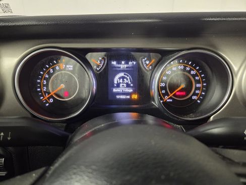 Used 2020 Jeep Gladiator Sport AWD/4WD image 15