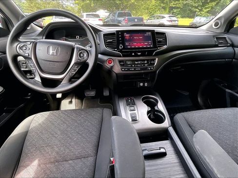 Used 2021 Honda Ridgeline Sport image 21