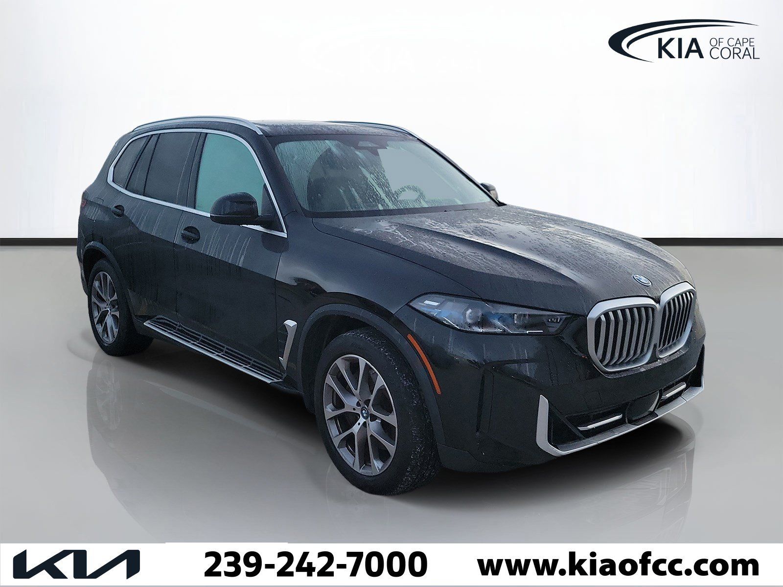 Used 2025 BMW X5 xDrive50e AWD/4WD image 1