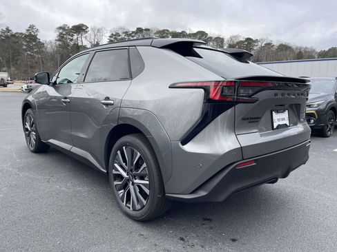 New 2026 Subaru Solterra image 3