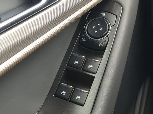 New 2026 Ford Explorer Active RWD image 22