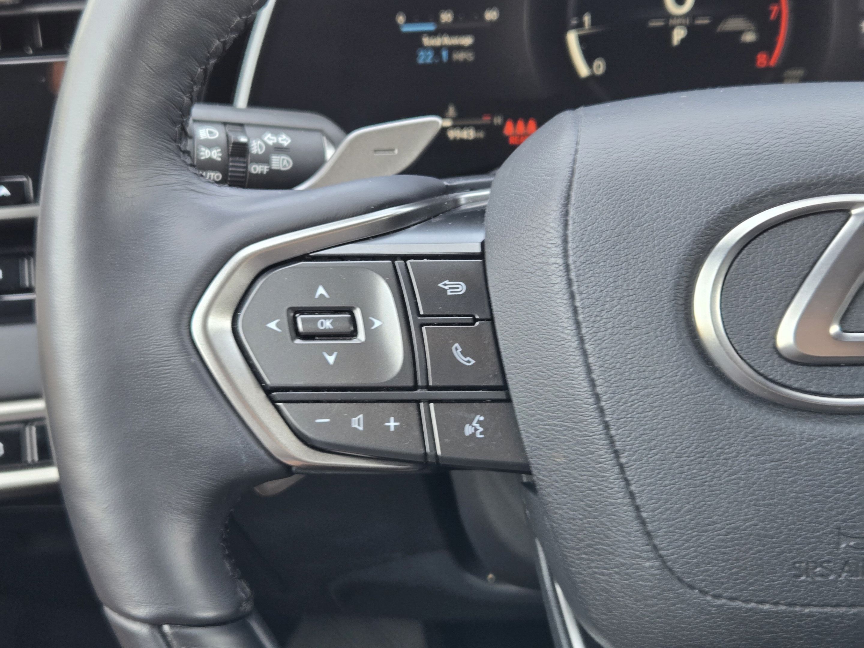 Used 2026 Lexus RX 350 Premium Plus w/ Accessory Package (Z1) FWD image 24