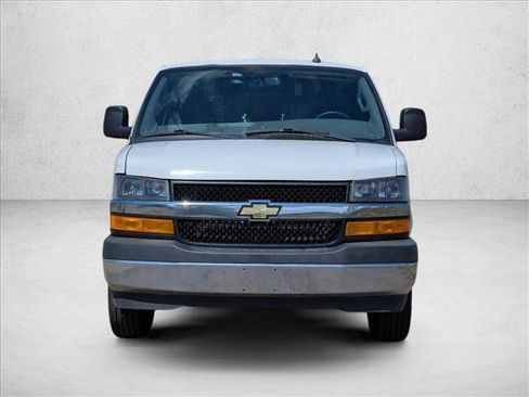 Used 2020 Chevrolet Express 2500 w/ Driver Convenience Package RWD image 2