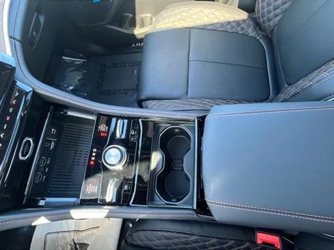 New 2026 Jeep Grand Cherokee L Summit w/ Obsidian Package image 17