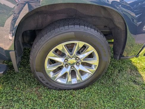 Used 2022 Chevrolet Silverado 1500 LTZ AWD/4WD image 25