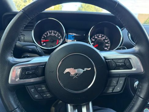 Used 2016 Ford Mustang Coupe w/ Equipment Group 051A RWD image 24