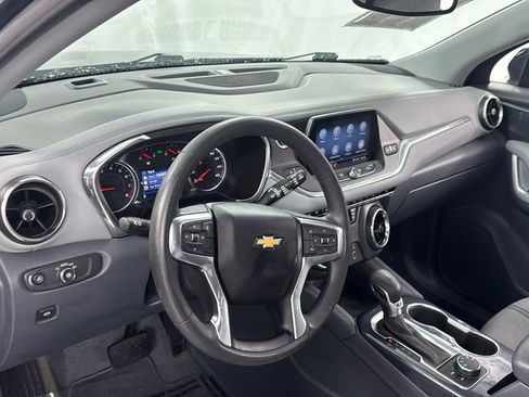 Used 2021 Chevrolet Blazer LT image 37