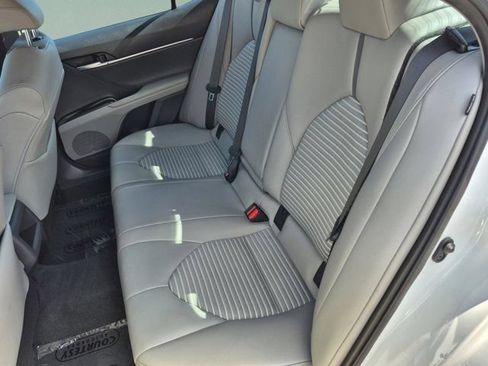 Used 2023 Toyota Camry SE w/ Convenience Package FWD image 16