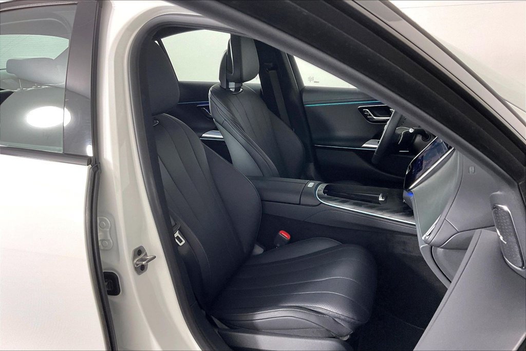 Used 2026 Mercedes-Benz E 350 4MATIC Sedan image 7