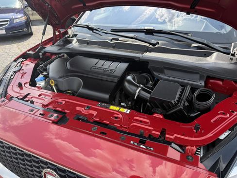 Used 2019 Jaguar E-PACE R-Dynamic SE image 38