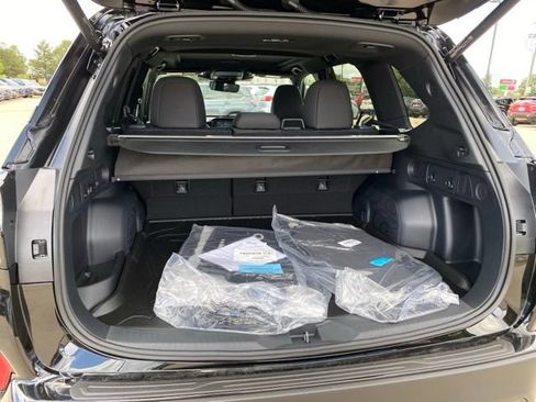 New 2026 Subaru Forester Premium AWD/4WD image 23